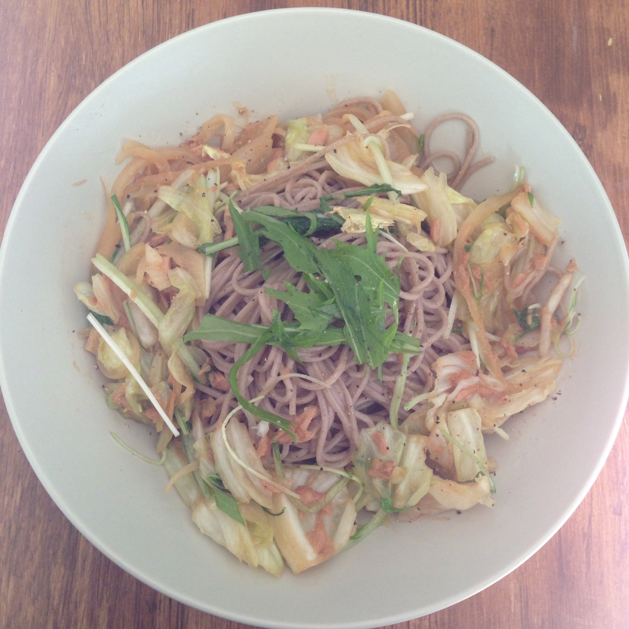 野菜たっぷり！焼きうどん風そば