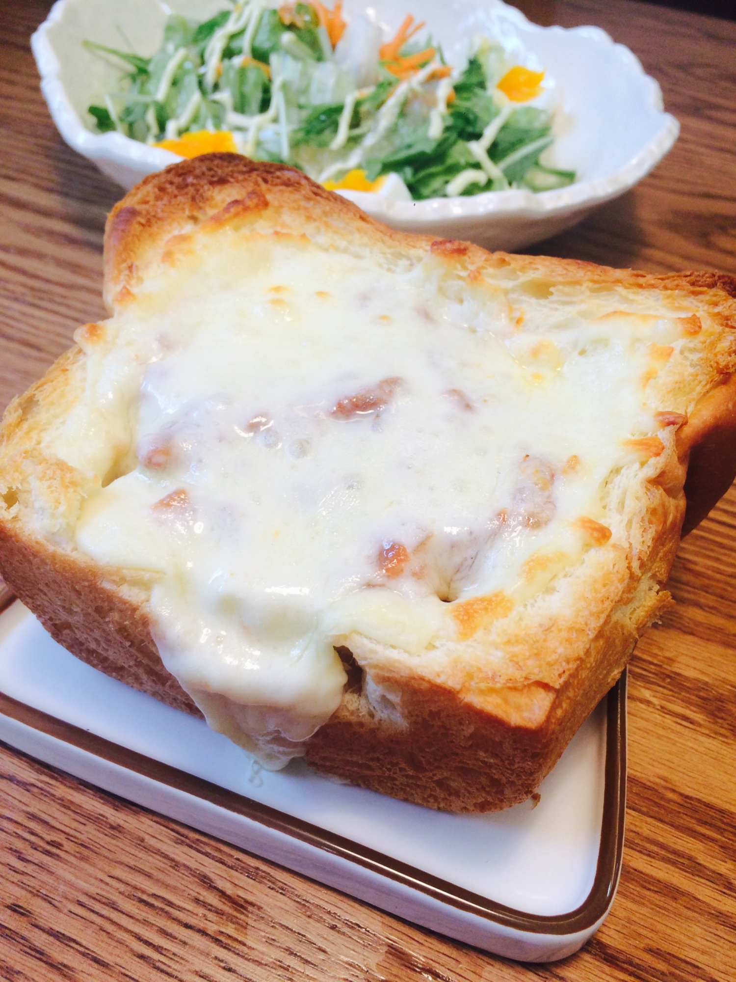 食パンまるごとミートソースグラタン♪