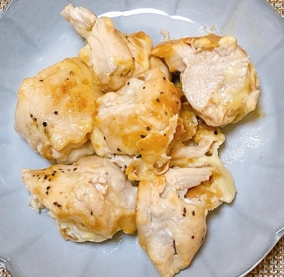 簡単一品★鶏胸肉のチーズ挟み焼き