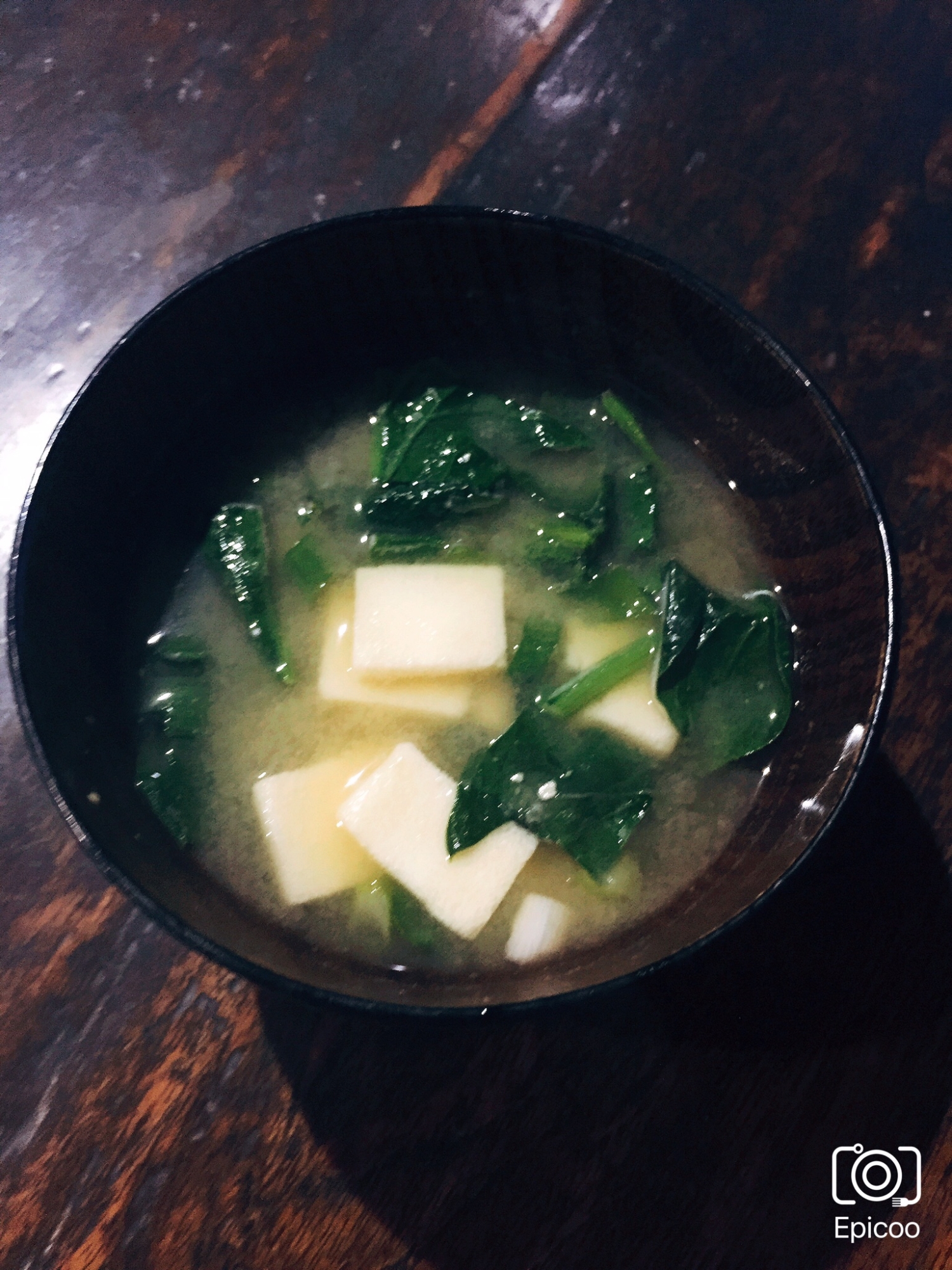 高野豆腐とほうれん草のお味噌汁