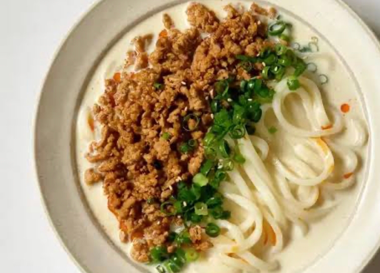 夏でも食べられる！ヘルシー坦々豆乳うどん