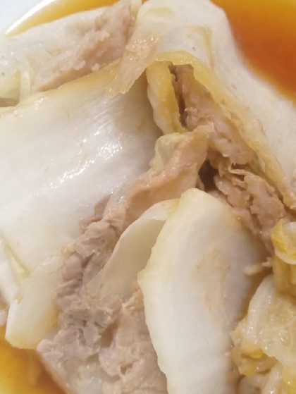 お皿によそったら崩れてしまいましたが、味はバッチリ。確かに失敗しませんでした！美味しかったです。