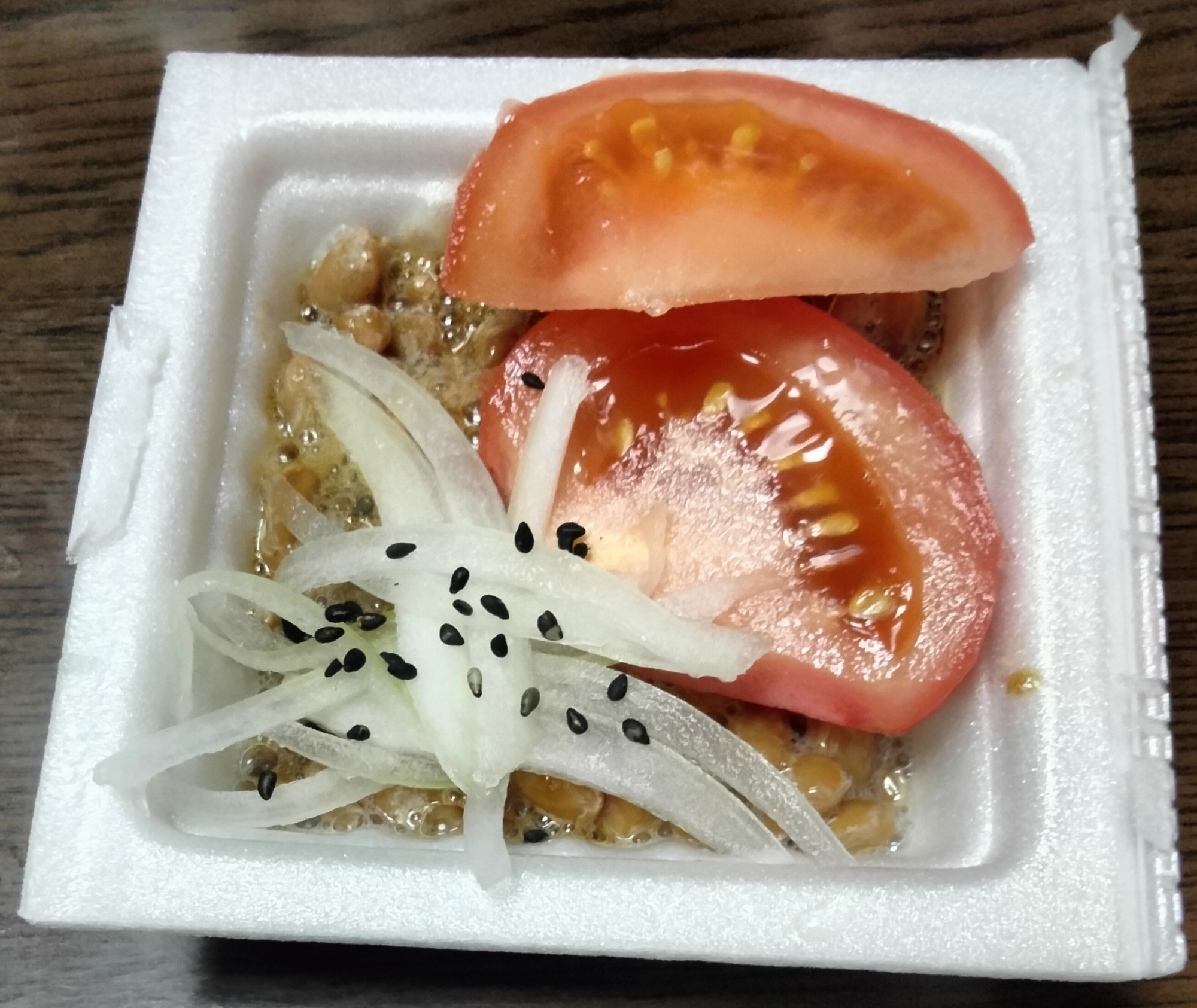 納豆アレンジ 新玉スライス&トマト
