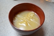 お味噌汁は毎日なので、作るのに悩みます・・・。ネタ切れ(^^ゞ
もやしのお味噌汁は単純だけど美味しいですよね☆ご馳走さまでした。