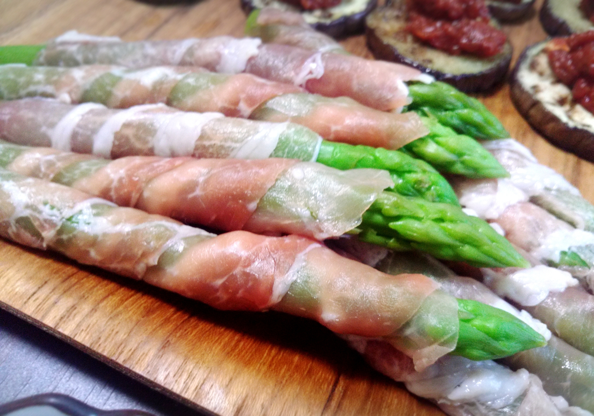 簡単おつまみ 生ハムのアスパラ巻きチーズでぃっぷ レシピ 作り方 By Ajj1117 楽天レシピ