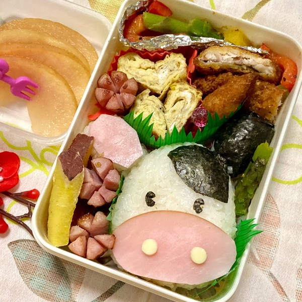今年の干支 丑年 牛のキャラ弁 レシピ 作り方 By Tekonani 楽天レシピ 今年の干支 丑年 牛のキャラ弁 レシピ 作り方 By Tekonani 楽天レシピ