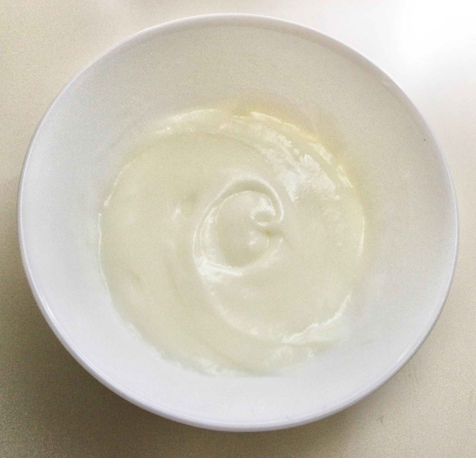 片栗粉で作るココナッツ風味のミルクプリン　レンジで