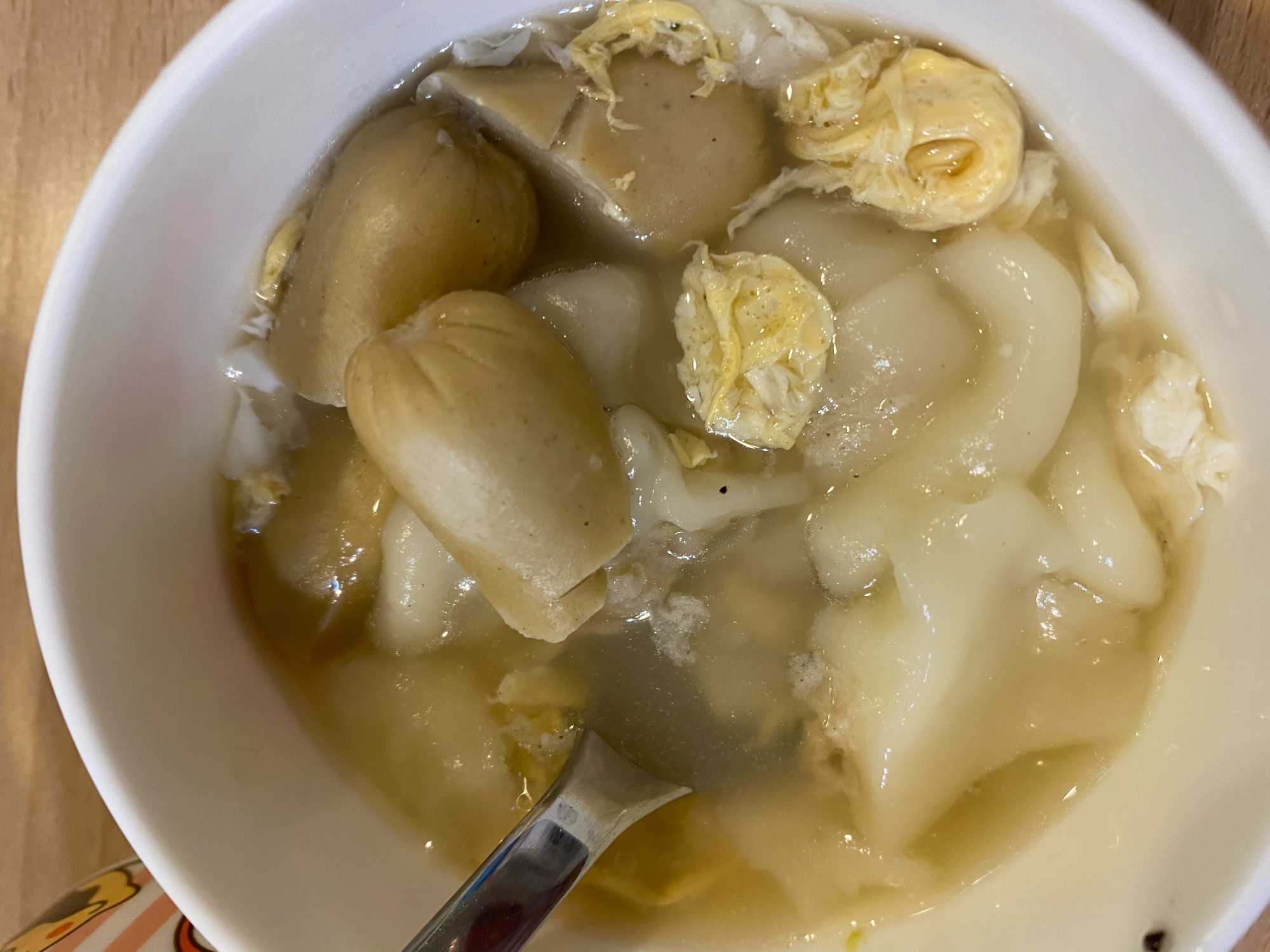 幼児食⭐︎ソーセージと水餃子のスープ