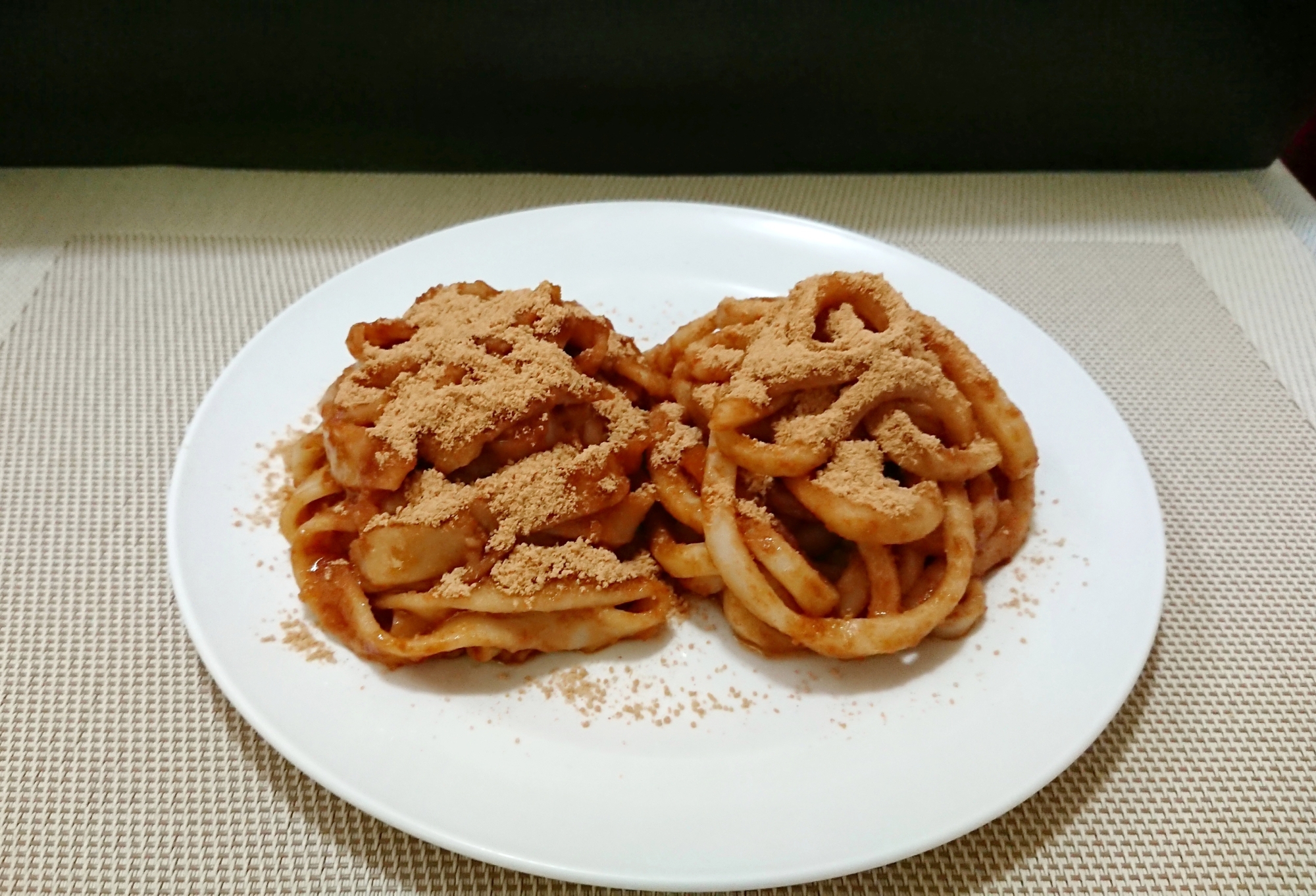 きなこたっぷり♪きしめんと讃岐うどんでやせうま風