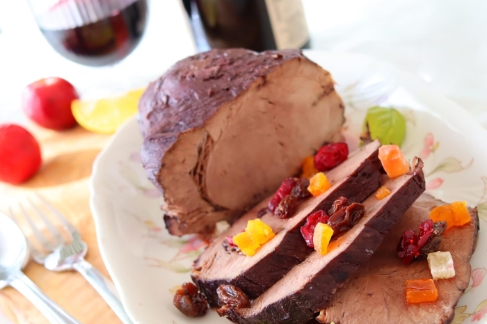 ワインが余ったら試してみて！ワイン活用で味わいが深くなる主菜レシピ8選