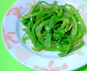 ハマってます♪ピーマン麺つゆチーズ炒め