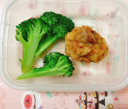 味付けは塩水のみシンプル過ぎる鶏モモ肉のから揚げ