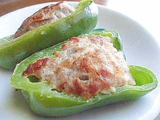 豚ひき肉でピーマンの肉詰め レシピ 作り方 By Tbmrtb 楽天レシピ