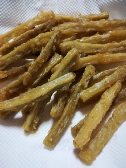子供も大好き♪サクサクごぼう揚げ