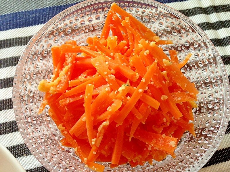 彩りおかずに 人参の粉チーズ和え レシピ 作り方 By みーすけ5481 楽天レシピ