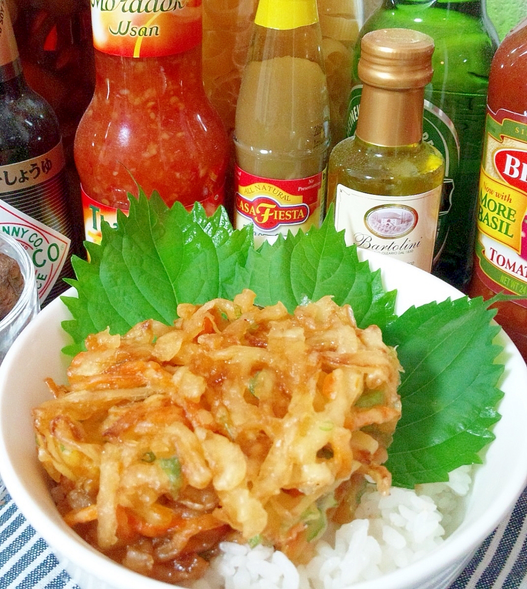 スーパーのお惣菜で簡単かき揚げ丼☆