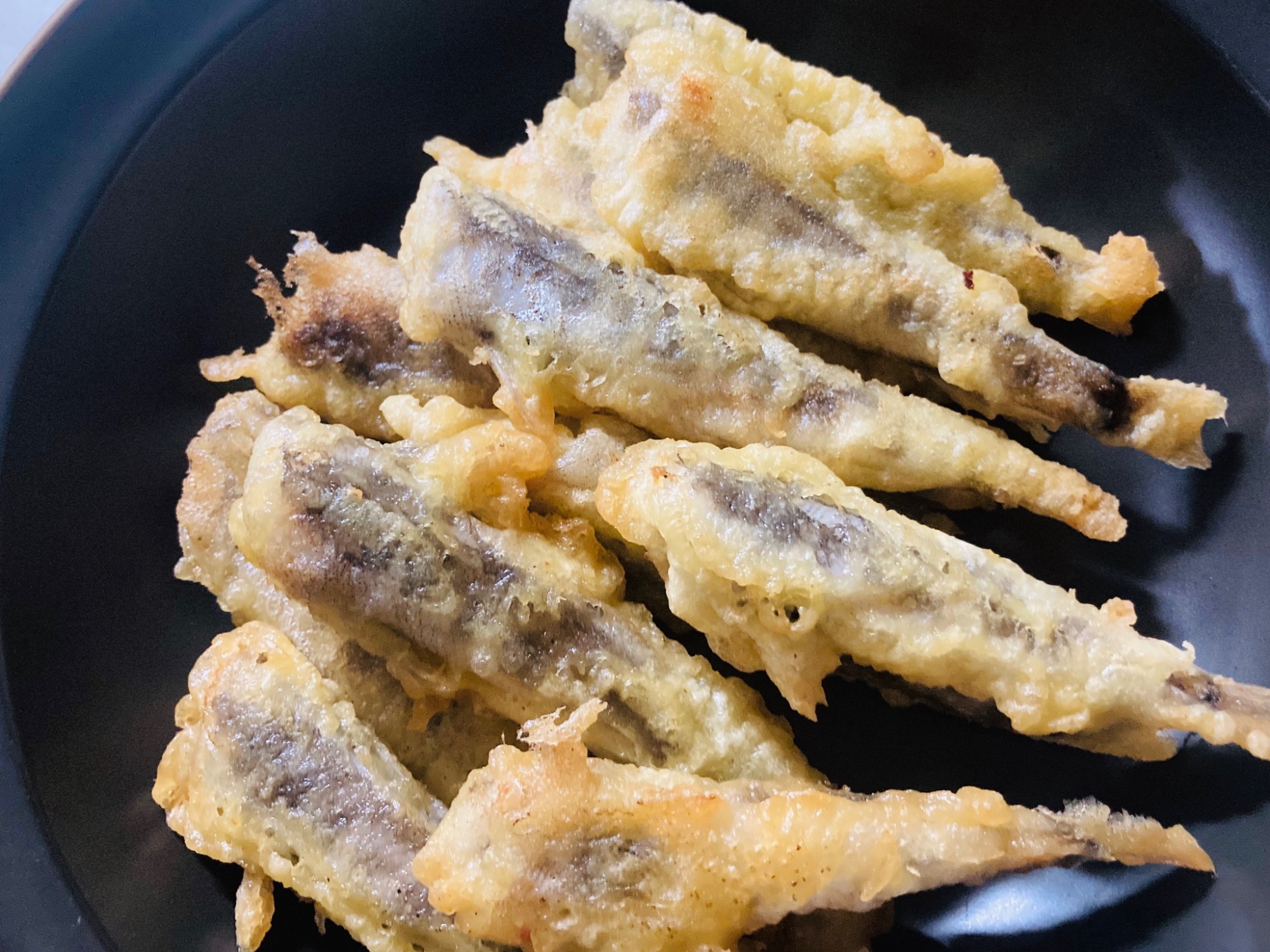 主人の好物！メヒカリの天ぷら