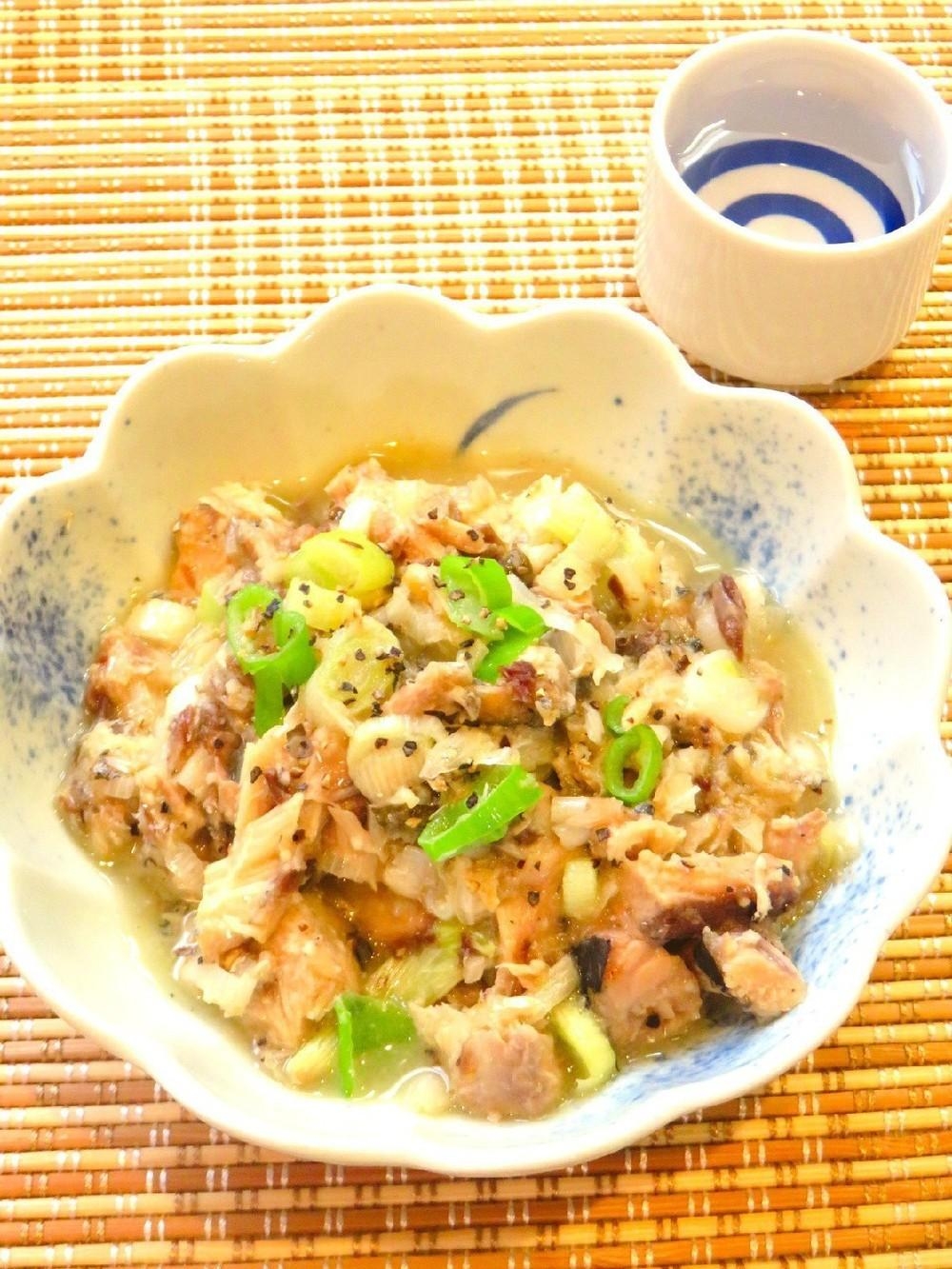 ☺鯖の水煮缶とねぎで簡単おつまみ♪☺