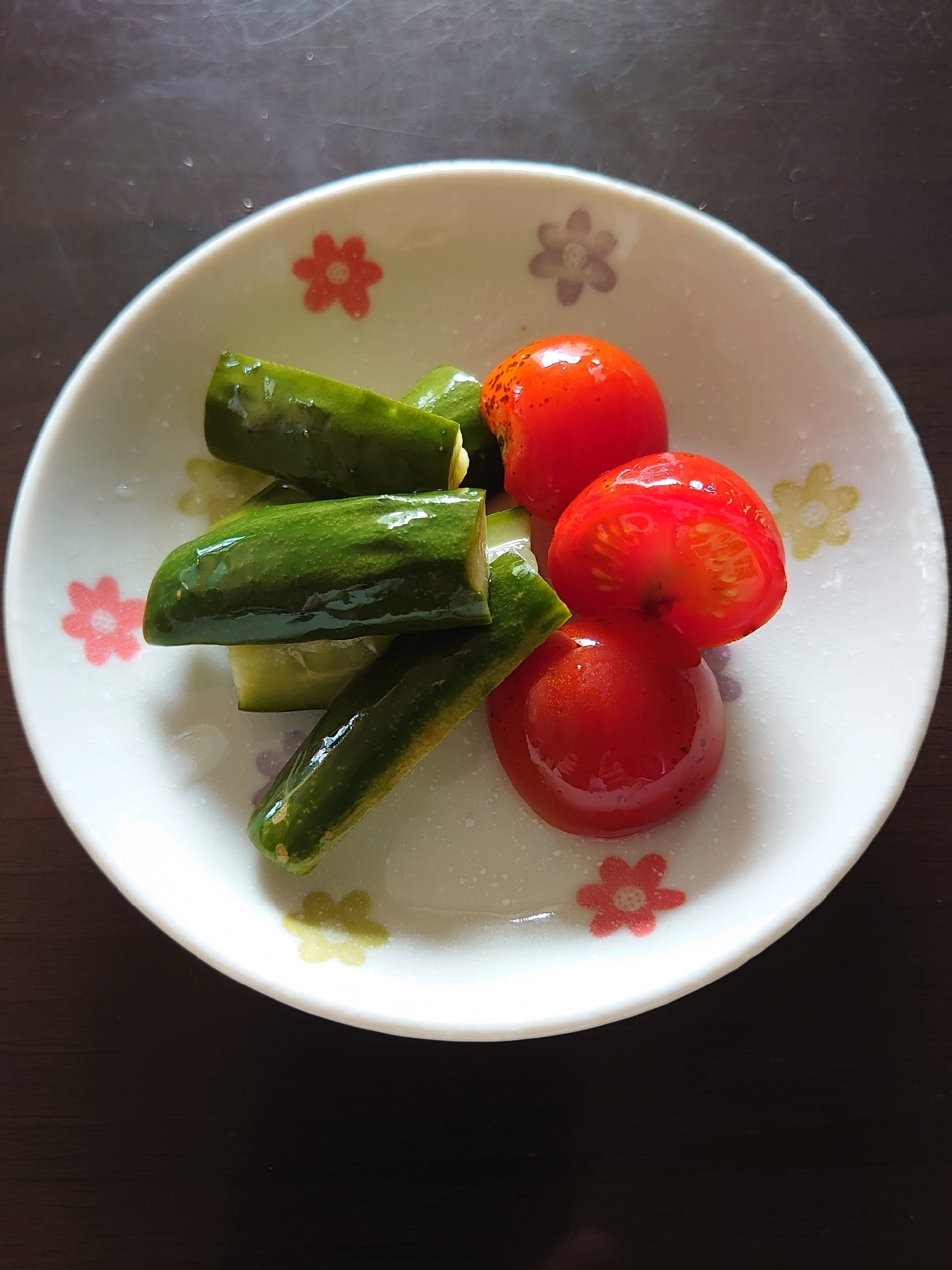 カンタン酢できゅうりとミニトマトのピクルス