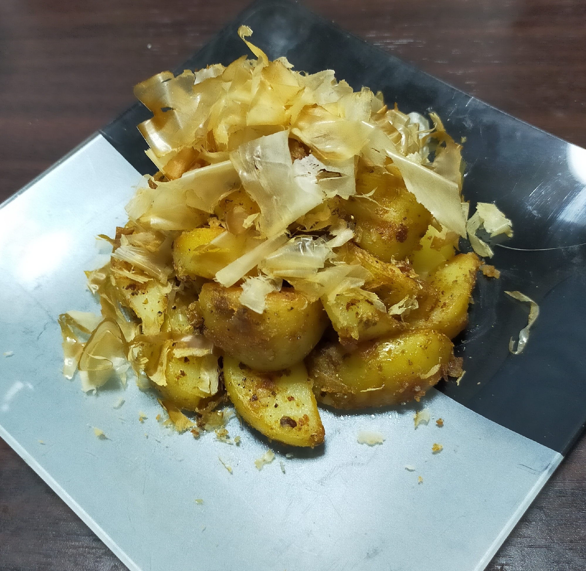 主役級♡簡単塩麹バターポテト