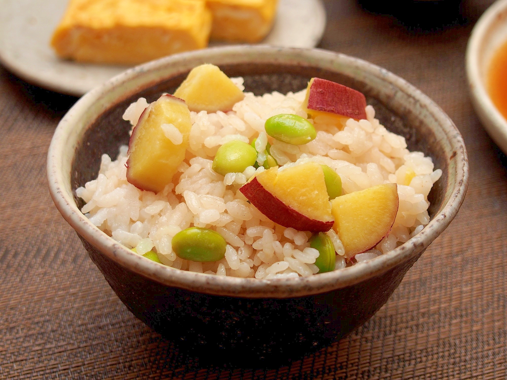 簡単あっさり！さつまいもと枝豆の炊き込みご飯