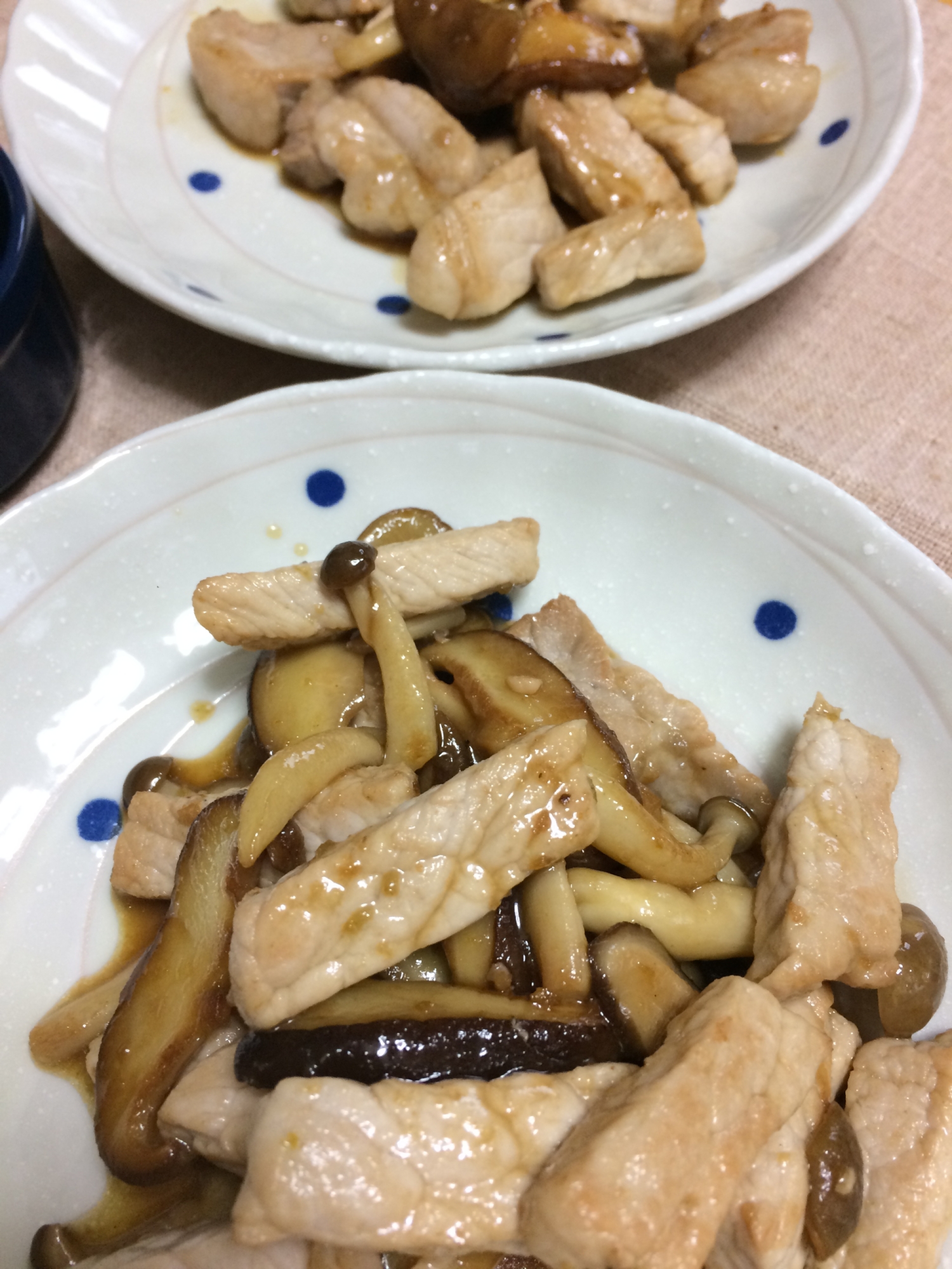 豚カツ肉と椎茸シメジの柚子胡椒炒め