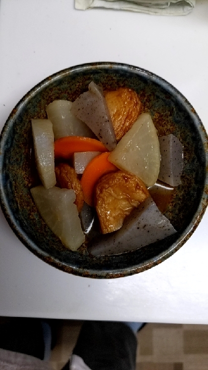 さつま揚げと根菜の八丁味噌煮込み