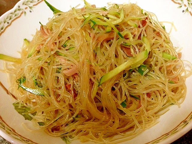 ダイエットに最適!中華風春雨サラダ