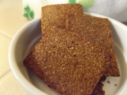 ココナッツオイルと小麦ふすまの塩ショートブレッド