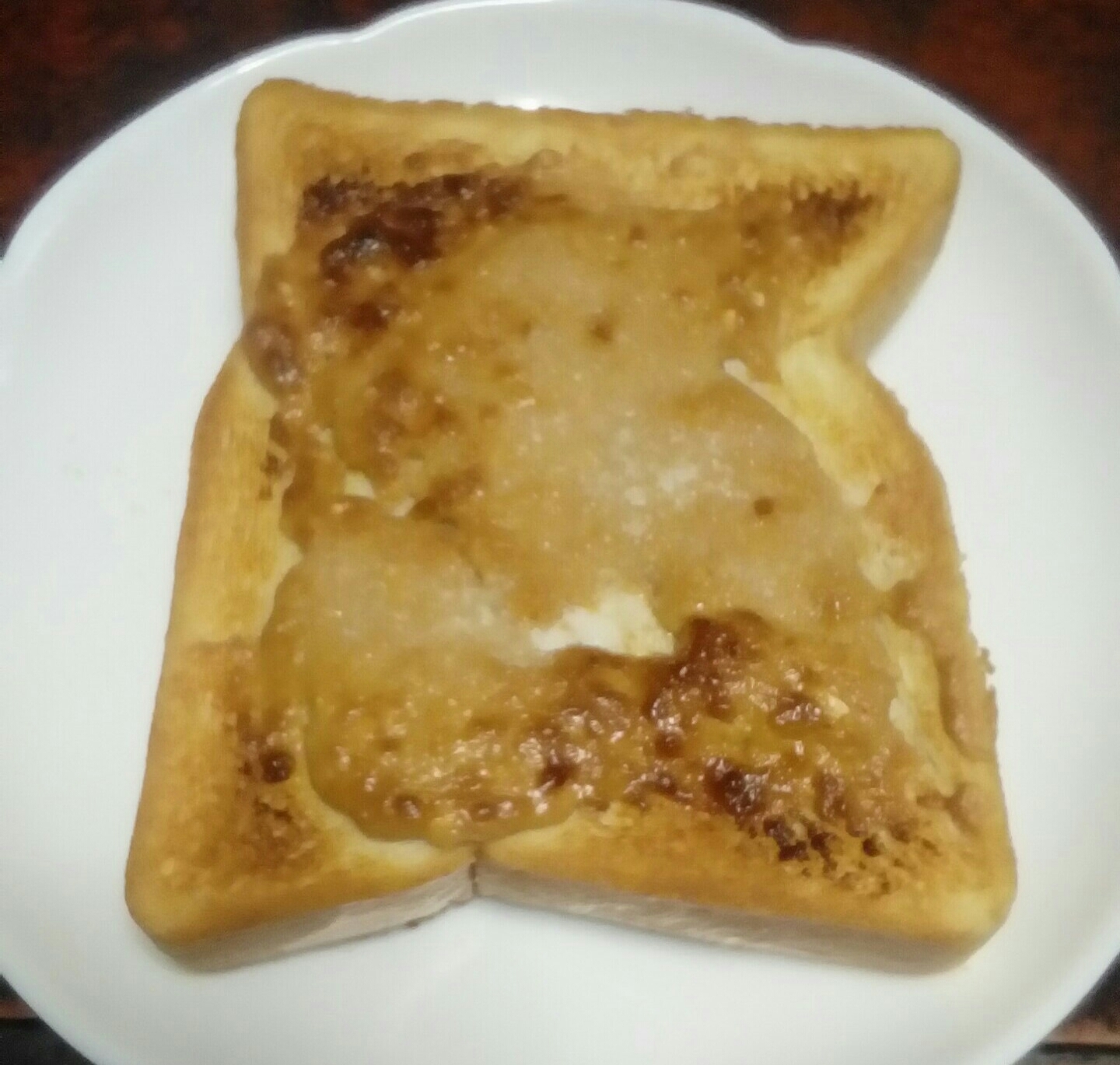 蜂蜜ピーナッツバタートースト