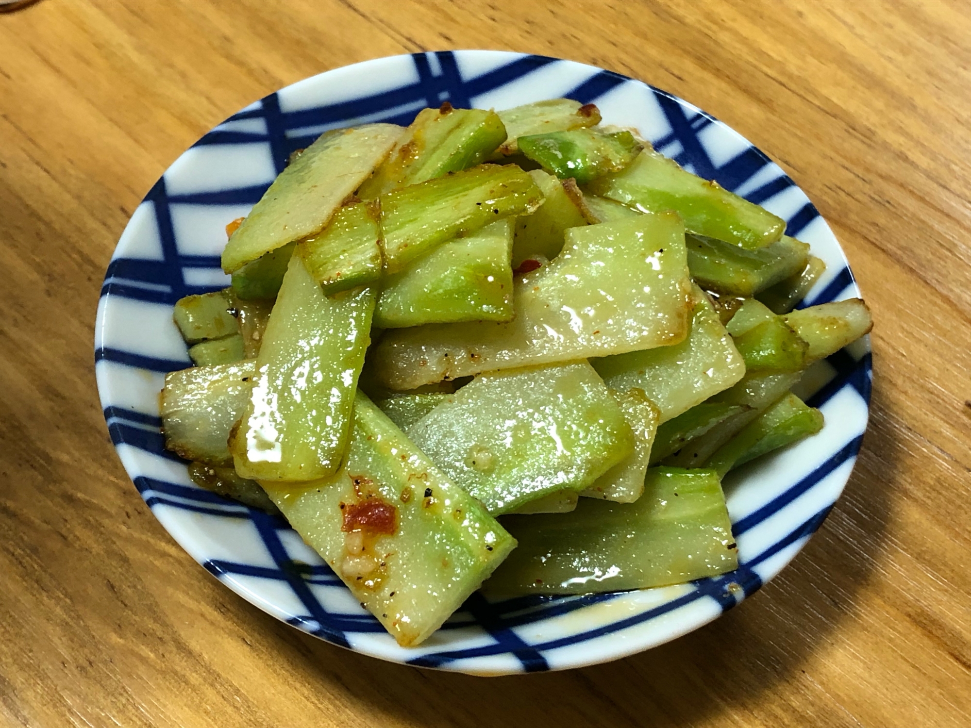 捨てないで！ブロッコリーの芯でおつまみメンマ風