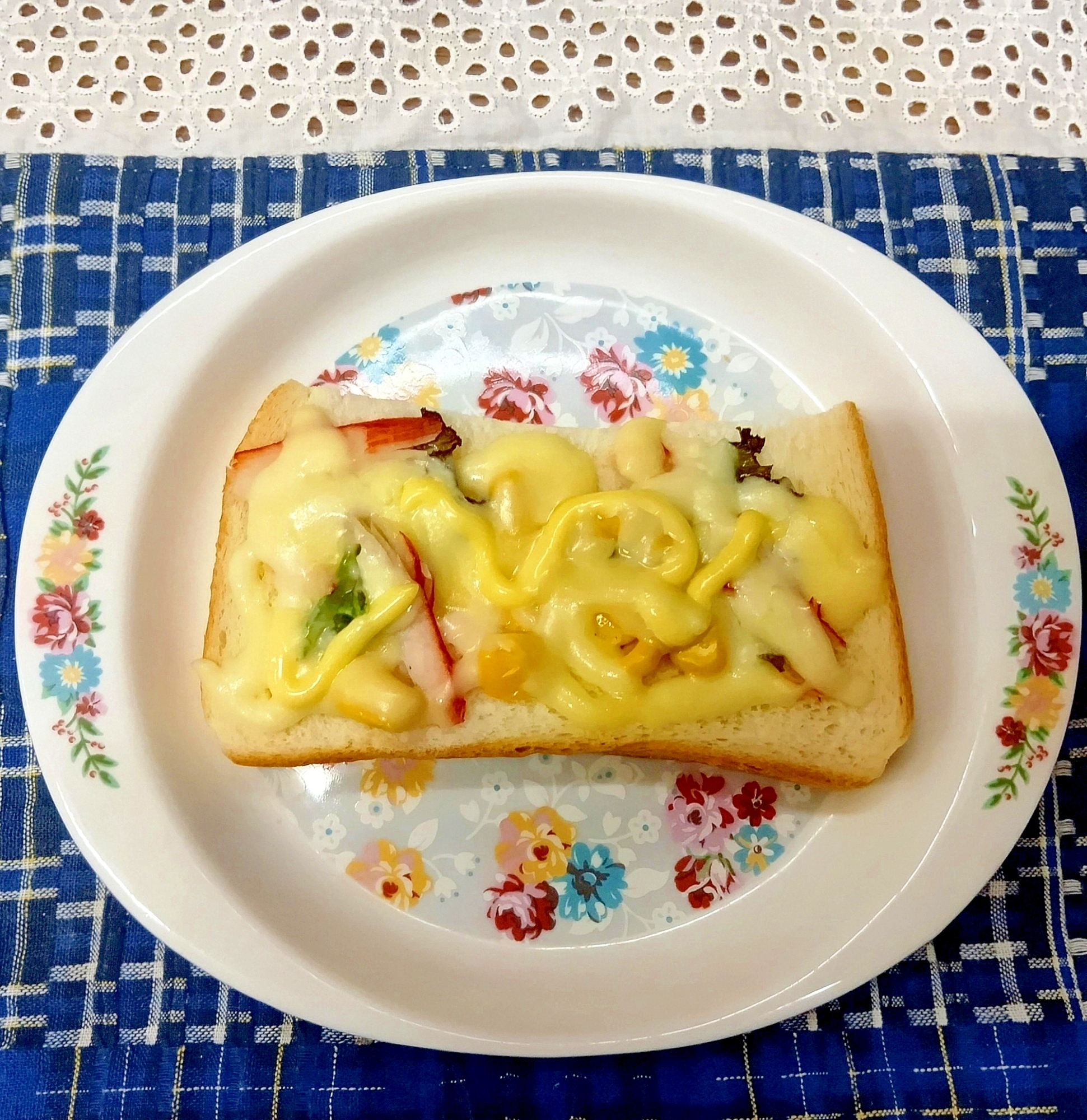 コーンピザトースト