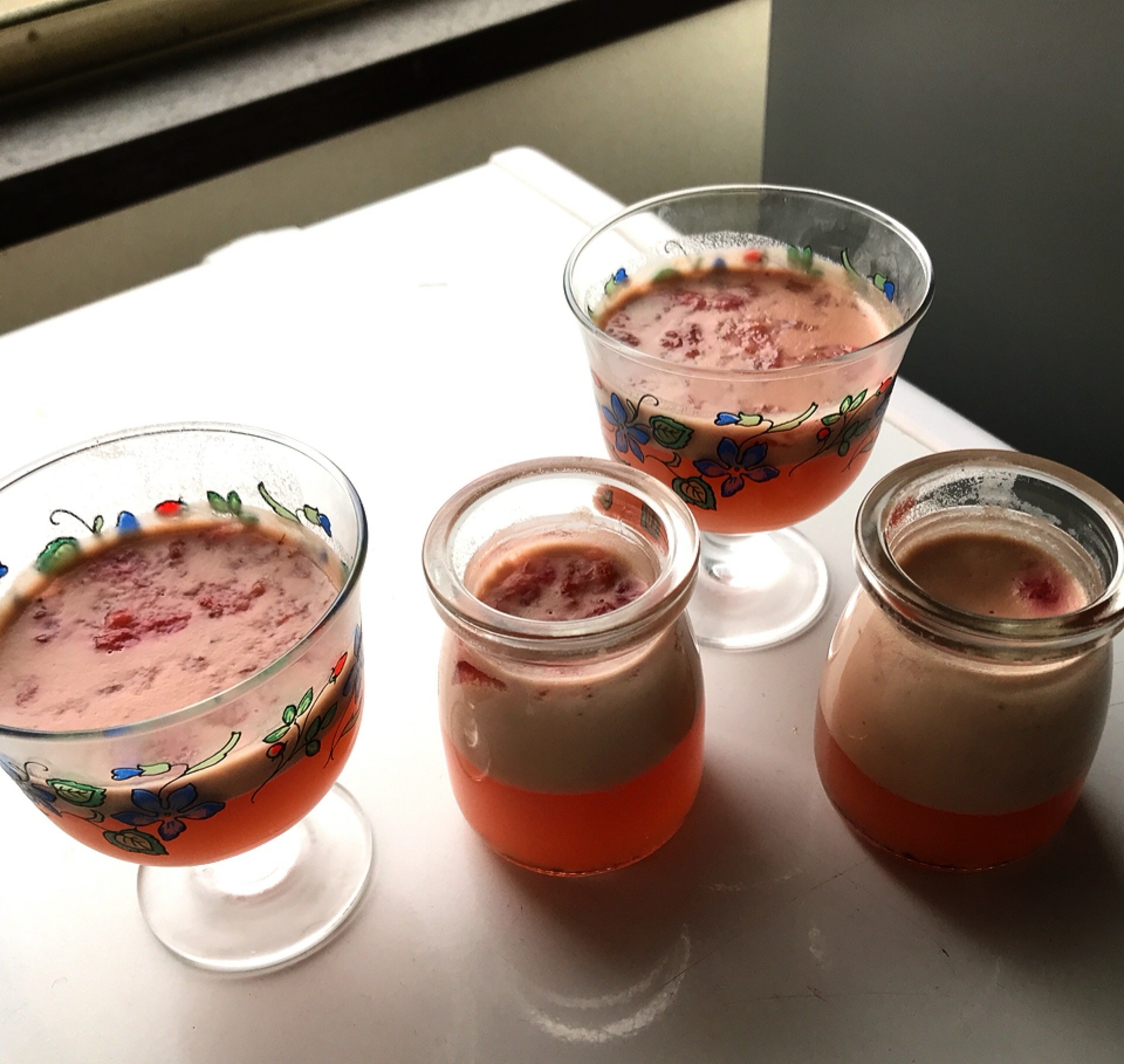 エルダーフラワーとラズベリーのゼリーのレシピ