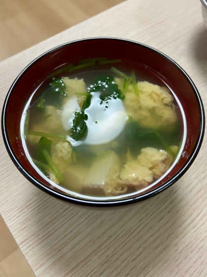 ふんわり卵と豆腐の澄まし汁☆三つ葉香る優しいスープ