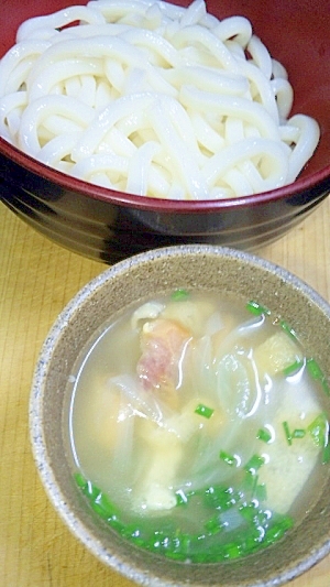 簡単美味！鶏肉汁つけうどん