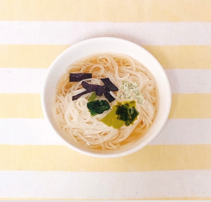 わかめととろろ昆布のにゅうめん