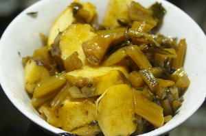 古漬け菜と長芋の炒め煮
