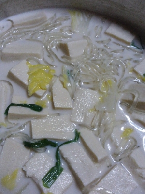 高野豆腐の豆乳鍋