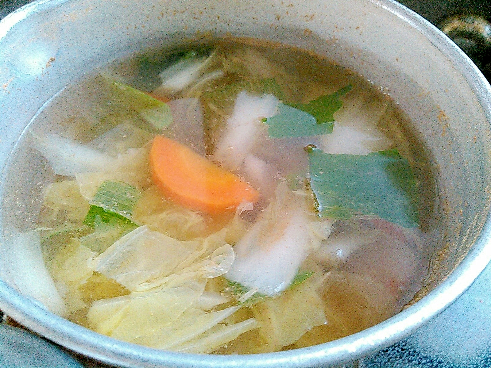 白菜ネギ人参のラーメンスープ