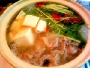 豚肉と水菜と豆腐のあっさりピリ辛鍋