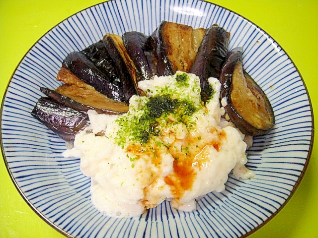 とろろがけ茄子の照り焼き丼