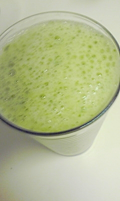 バナナ リンゴ ほうれん草のスムージー レシピ 作り方 By 梨ボー 楽天レシピ