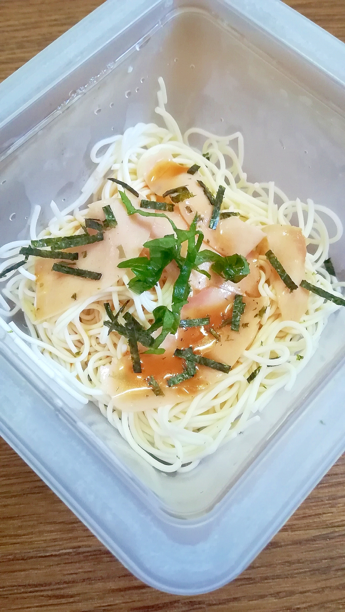 ヘルシー★ハムと大葉と刻み海苔の豆腐そうめん