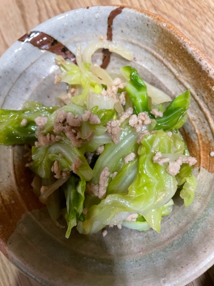 ご飯がすすむ☆挽き肉とキャベツの甘味噌炒め