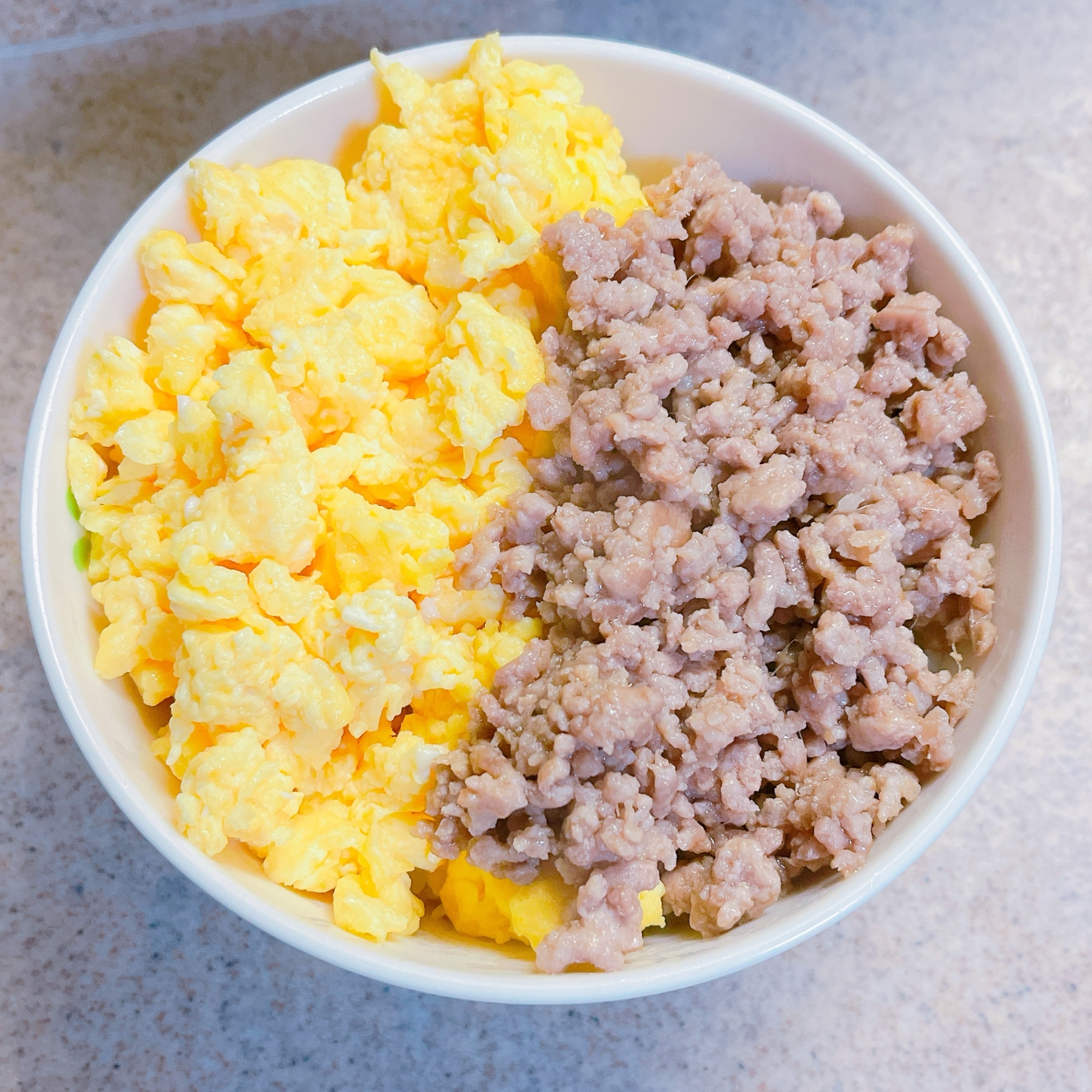 2色丼￤簡単￤5分￤作り置き￤豚ひき肉￤お弁当にも