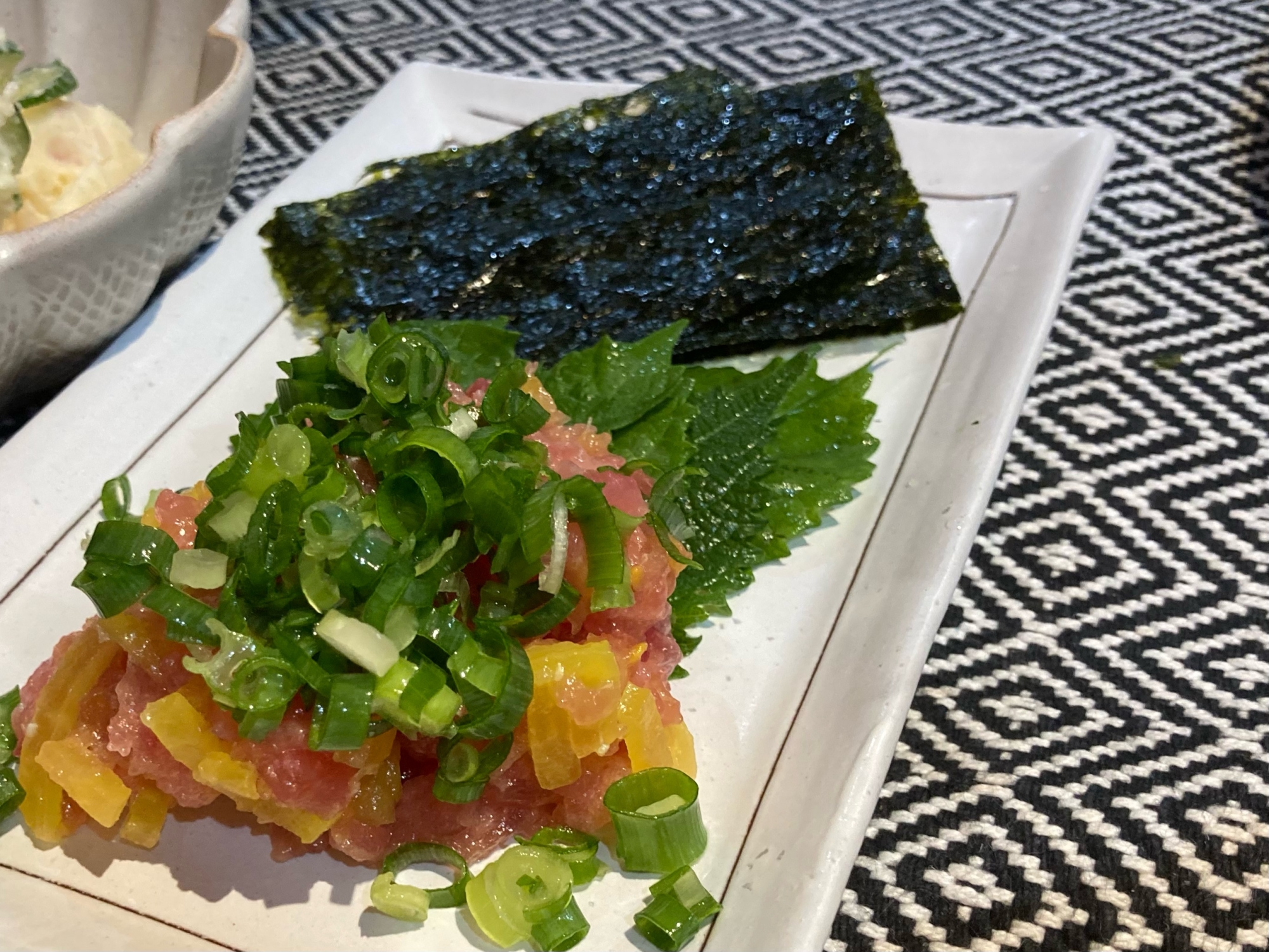 最高の相性おつまみ!トロたく&韓国海苔