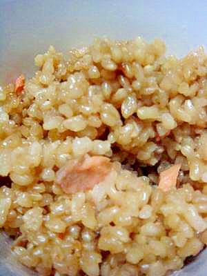 ✿玄米✿鮭しめじ炊き込みご飯