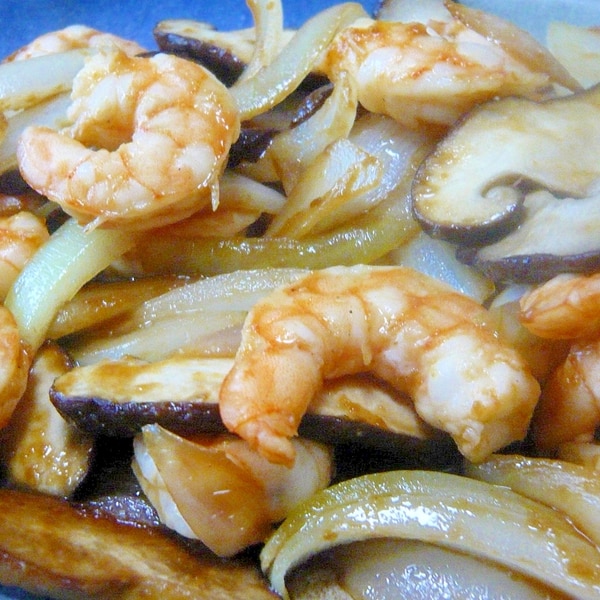 バナメイエビ 椎茸 玉ねぎのソテー レシピ 作り方 By ひろりん1106 楽天レシピ バナメイエビ 椎茸 玉ねぎのソテー レシピ 作り方 By ひろりん1106 楽天レシピ