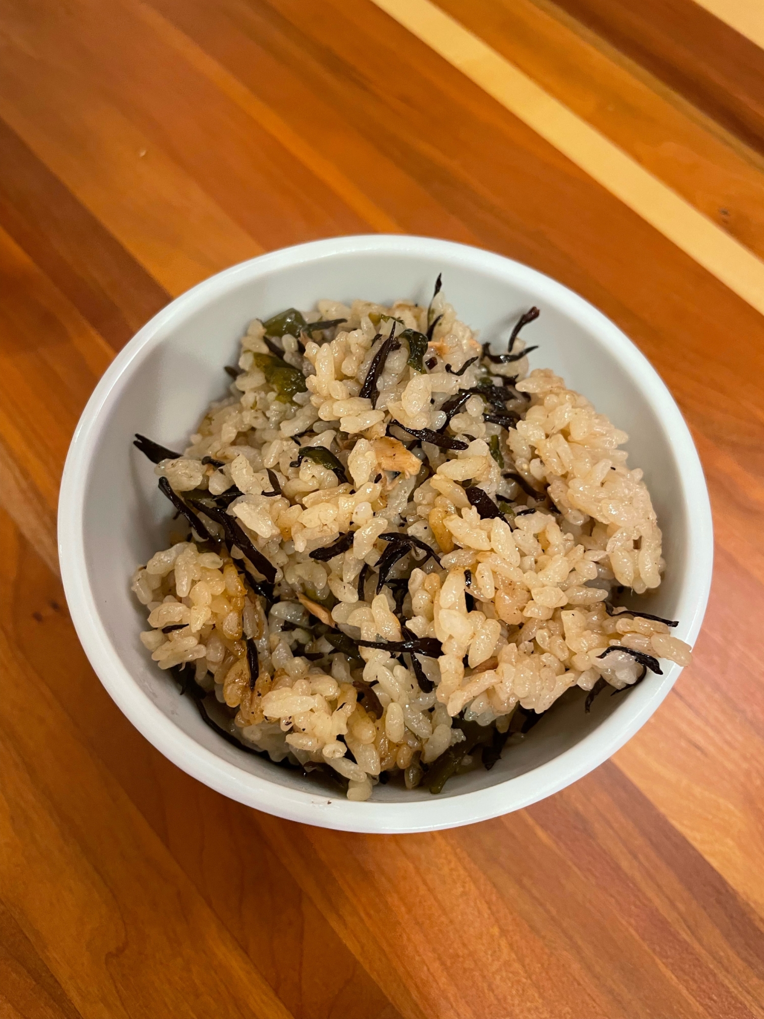 【離乳食/幼児食】ひじきとワカメの炊き込みご飯