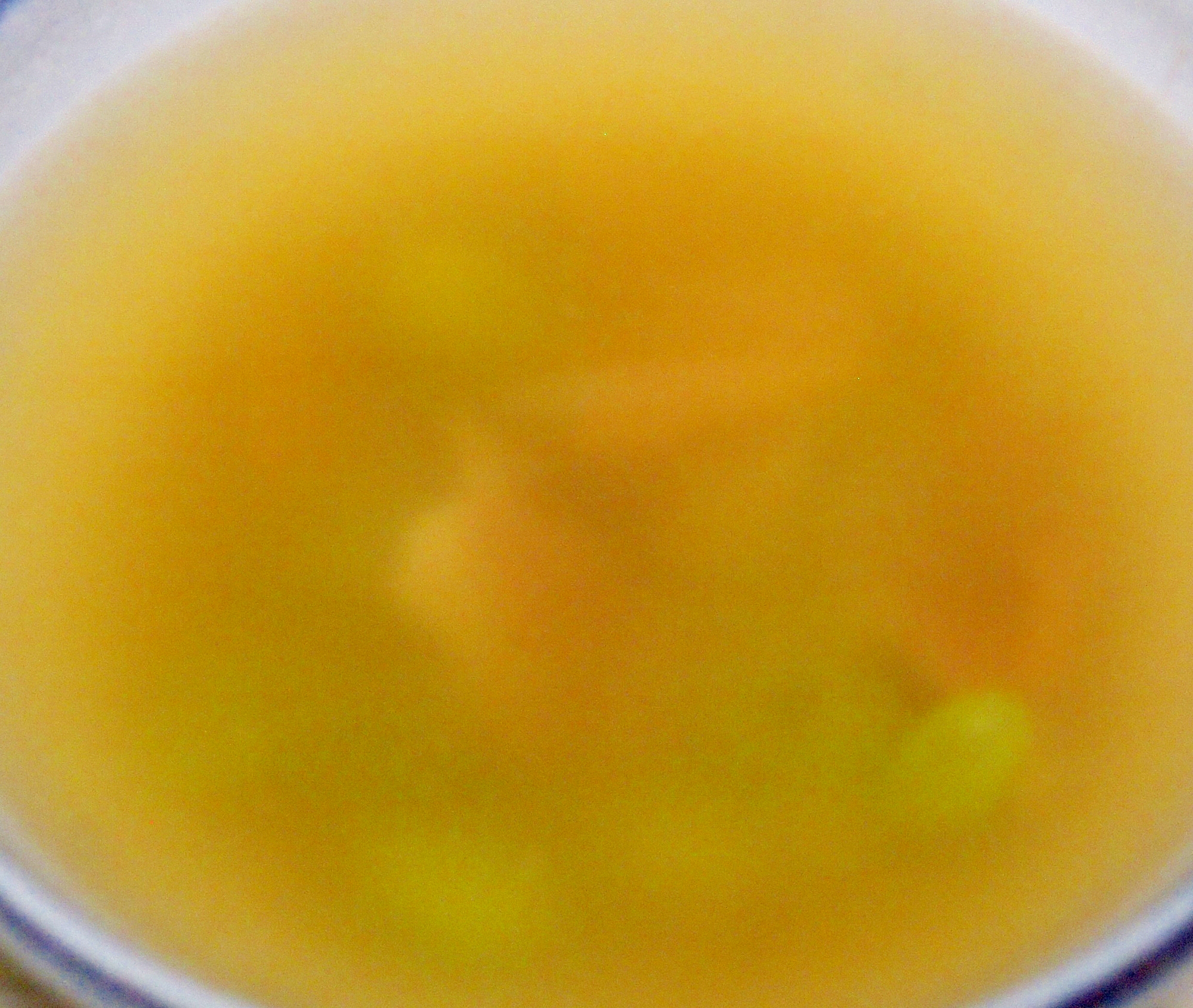 枝豆とベーコンの野菜だしスープ